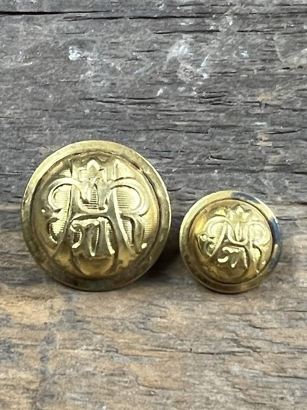 CIVIL WAR UNION VETERAN GAR COAT AND CUFF BUTTONS
