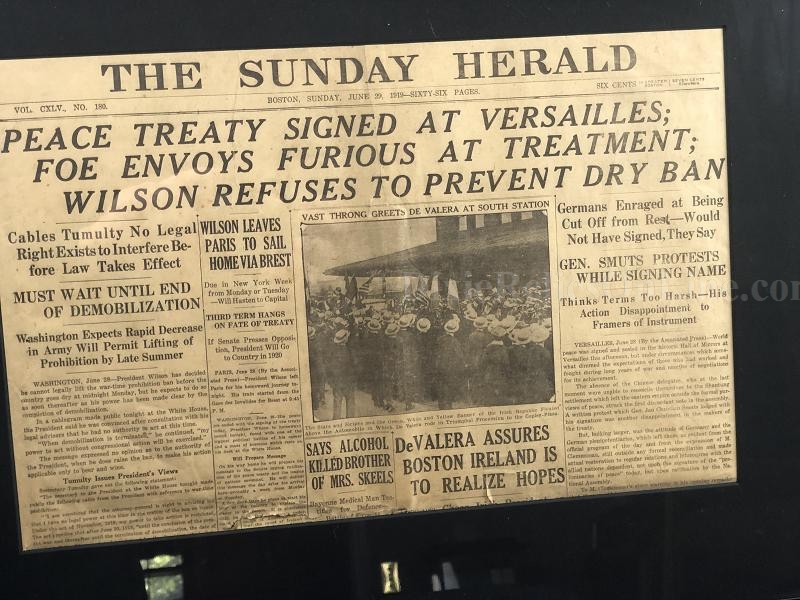 SUNDAY HERALD PEACE TREATY SIGNED AT VERSAILLES NEWSPAPER JUNE 29, 1919 FRAMED
