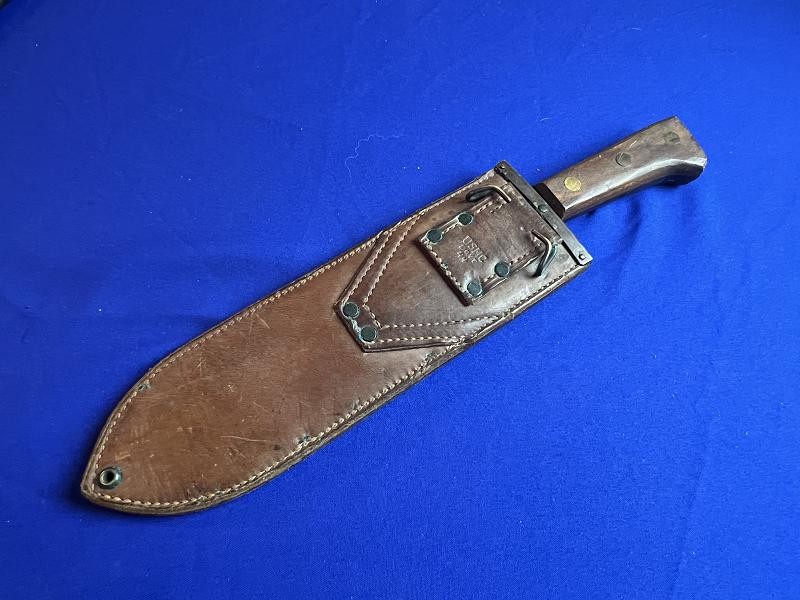 EXCELLENT WW2 USMC MEDIAL CORPS BOLO KNIFE + SCABBARD DATED 1944
