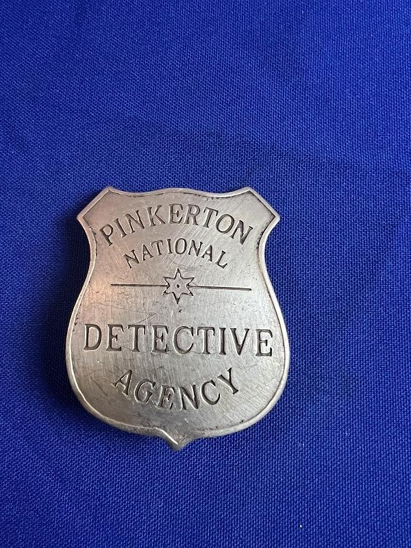 PINKERTON NATIONAL AGENCY BADGE
