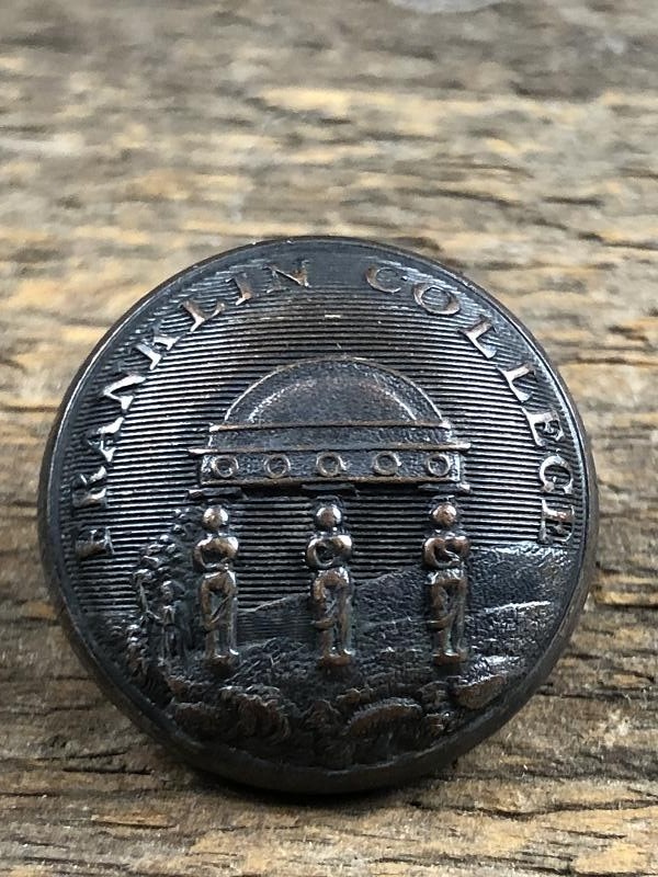 NON DUG MINT FRANKLIN COLLEGE GEORGIA COAT BUTTON RMDC CONFEDERATE MILITARY SCHOOL