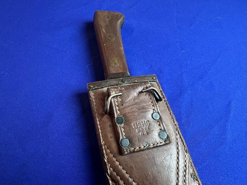 EXCELLENT WW2 USMC MEDIAL CORPS BOLO KNIFE + SCABBARD DATED 1944