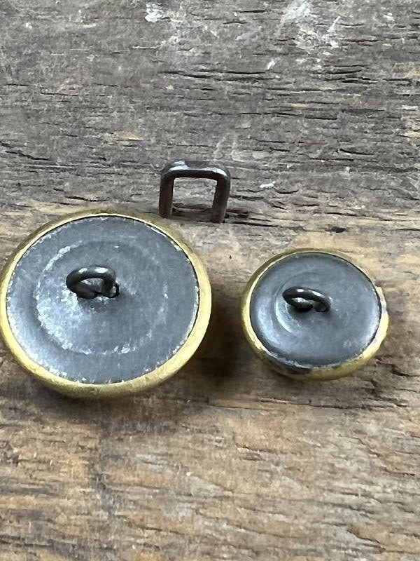 CIVIL WAR UNION VETERAN GAR COAT AND CUFF BUTTONS