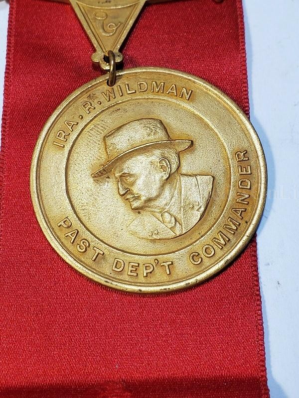 1937 GRAND ARMY OF REPUBLIC GAR BADGE 70TH ANNUAL ENCAMPMENT DANBURY, CONN