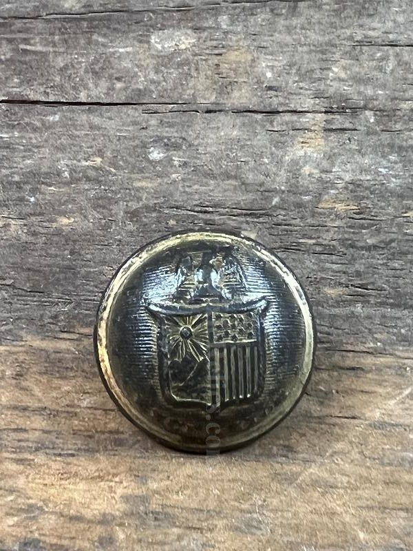DUG CIVIL WAR OFFICERS NEW YORK STATE SEAL COAT BUTTON
