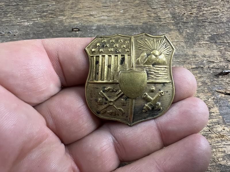 ORIGINAL US INDIANA STATE GUARD HAT BADGE CA. 1870
