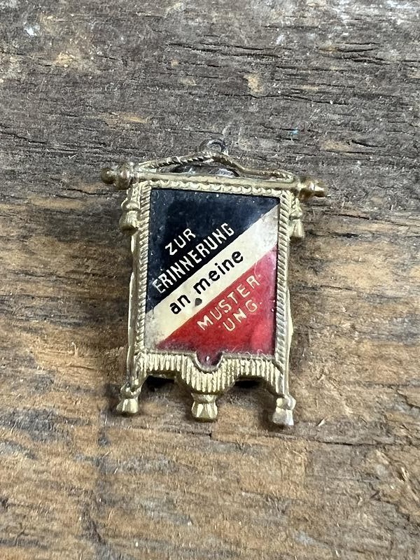 WWII GERMAN TINNIE PIN