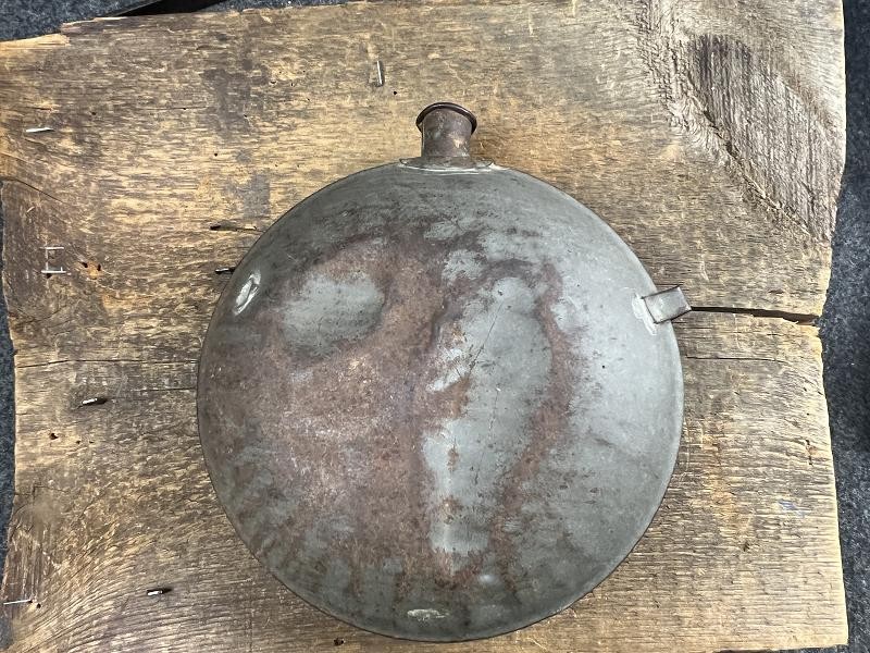 Original Civil War US Smooth Sided Canteen