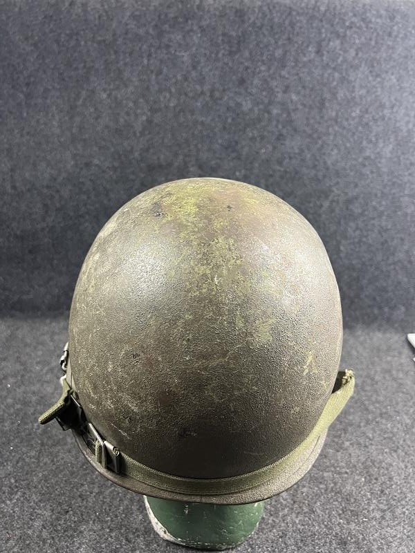 AUTHENTIC KOREAN WAR U.S. M1 SWIVEL BALE HELMET WITH DATED 1946 LINER