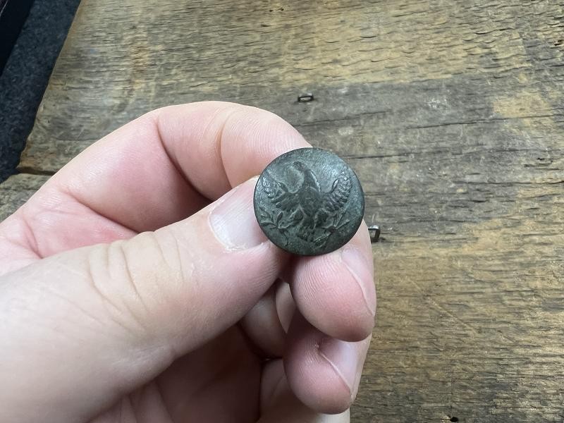 DUG EARLY US EAGLE COAT BUTTON 1812 -1830 RECOVERED IN SAVANNAH GA