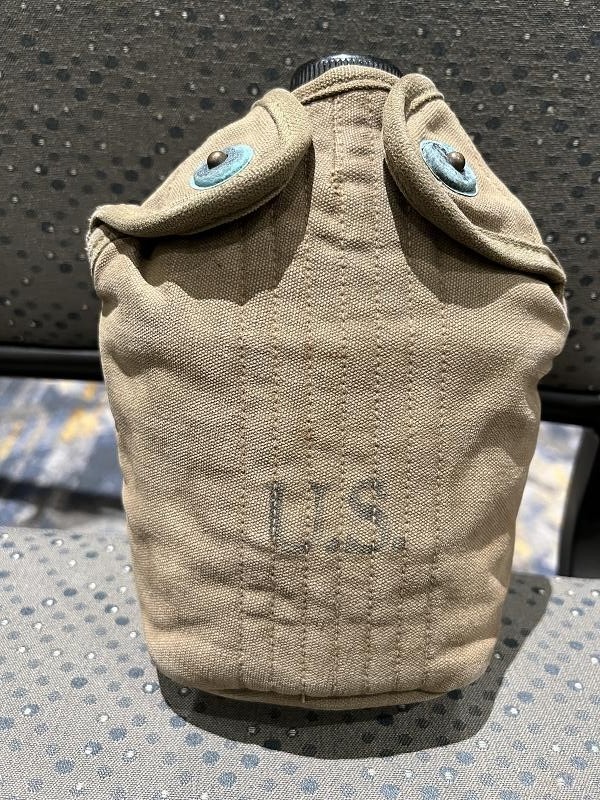 WWII WW2 USMC Equipment M1910 Canteen Foley MFG 1945