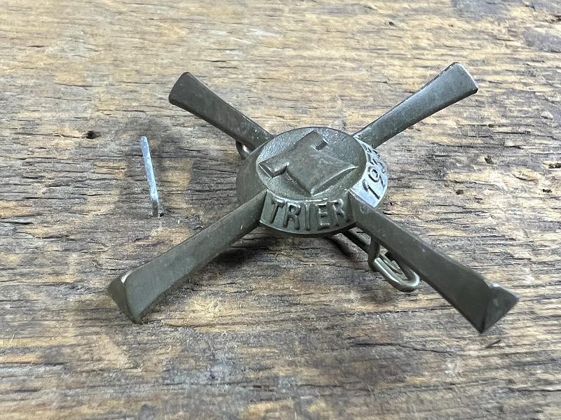 WWII GERMAN TRIER 1933 TINNIE PIN