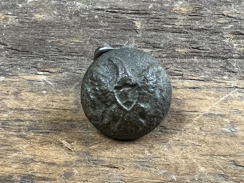 DUG CIVIL WAR US EAGLE INFANTRY I CUFF KEPI SIZE BUTTON
