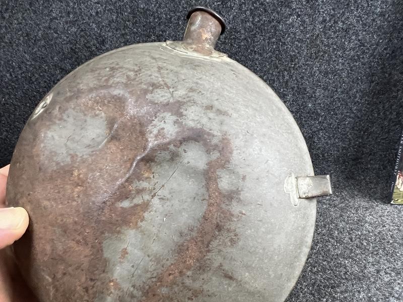 Original Civil War US Smooth Sided Canteen