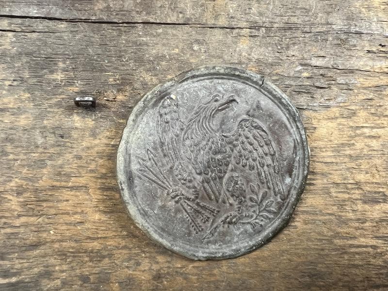 DUG UNION EAGLE BREASTPLATE