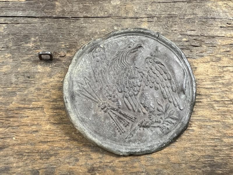 DUG UNION EAGLE BREASTPLATE