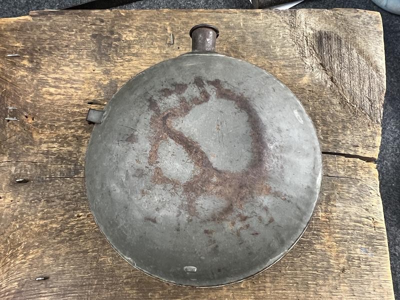 Original Civil War US Smooth Sided Canteen