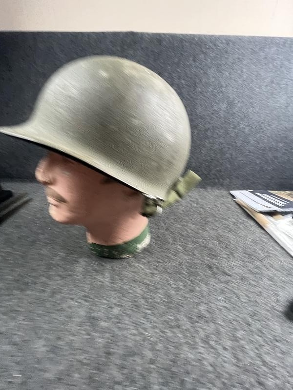 AUTHENTIC KOREAN WAR U.S. M1 SWIVEL BALE HELMET WITH DATED 1946 LINER