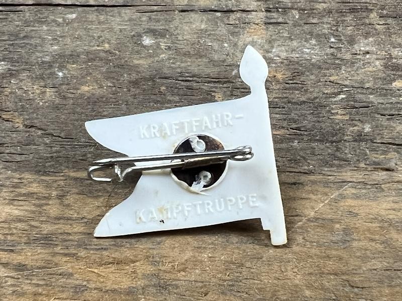 WWII German Flag Tinnie Pin