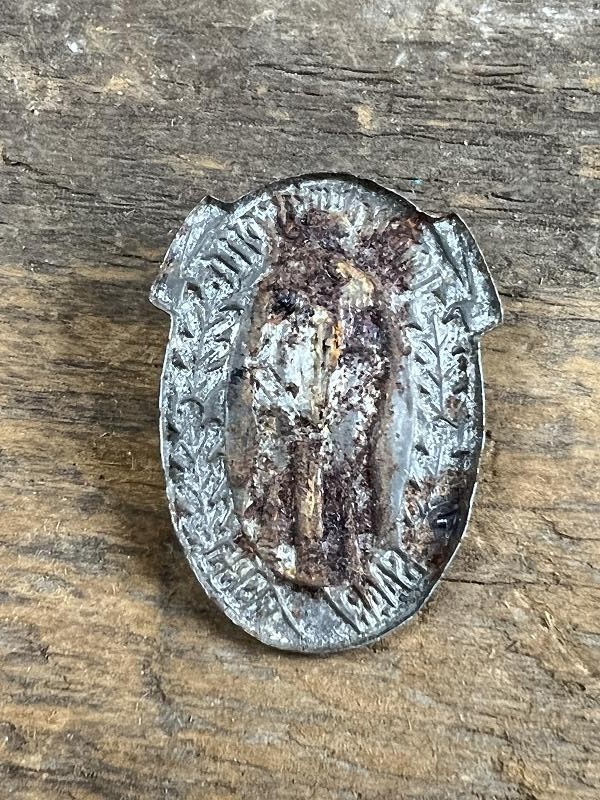 WWII GERMAN TINNIE PIN
