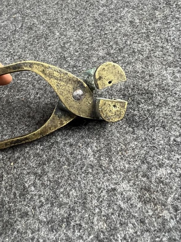 Antique Civil War Era 35 Caliber Bullet Mold