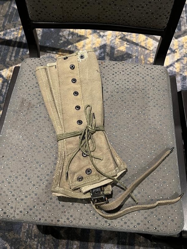 ORIGINAL WWII US ARMY CANVAS LEGGINGS GATORS WRAPS