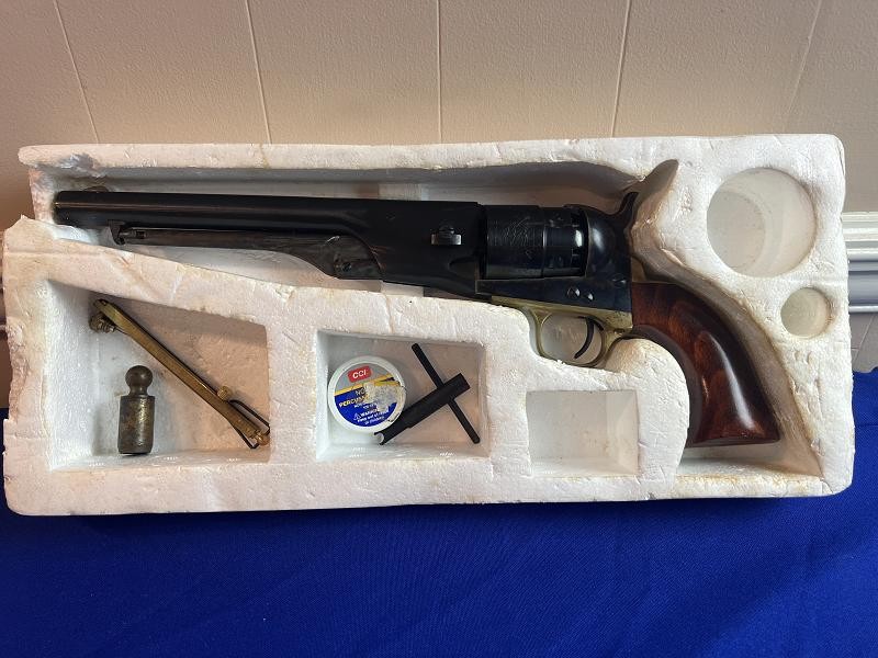Gardone Italian Reproduction of a Colt Army 44 caliber Revolver in box with accessories