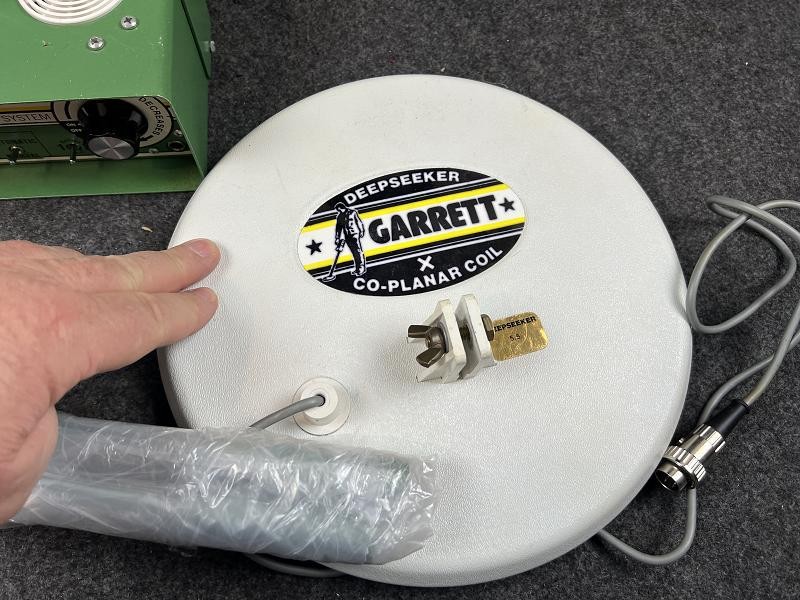 Garrett Electronis ADS VLF/TR Deepseeker Metal Detector- Very Nice Shape