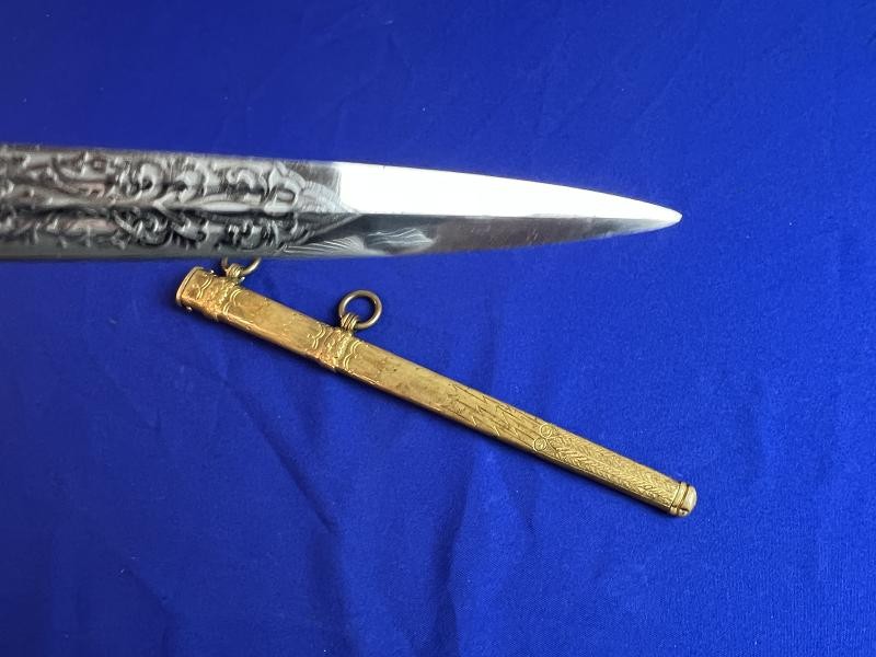WWII GERMAN KRIEGSMARINE U-BOAT OFFICER DRESS DAGGER