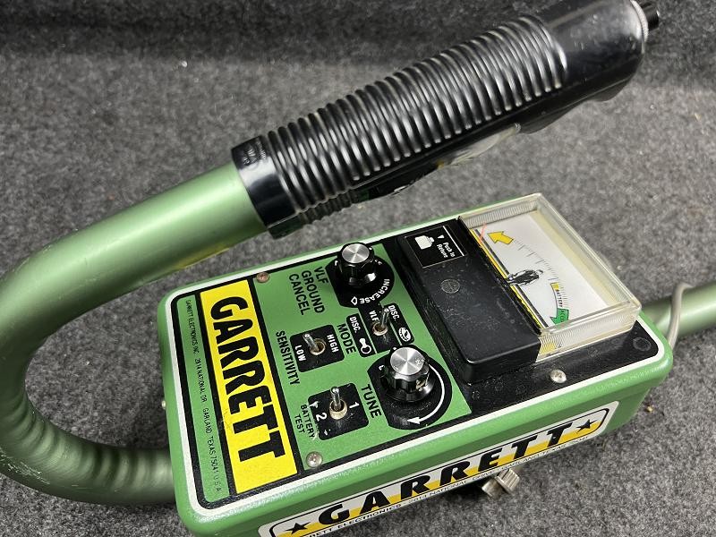 Vitage Garrett Electronics American Hunter Metal Detector- Very Nice Shape