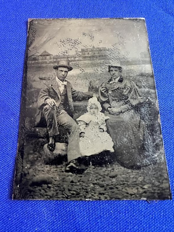 AWESOME 6th PLATE TINTYPE IMAGE PHOTO OF A COUPLE WITH CHILD ALL DRESSED UP