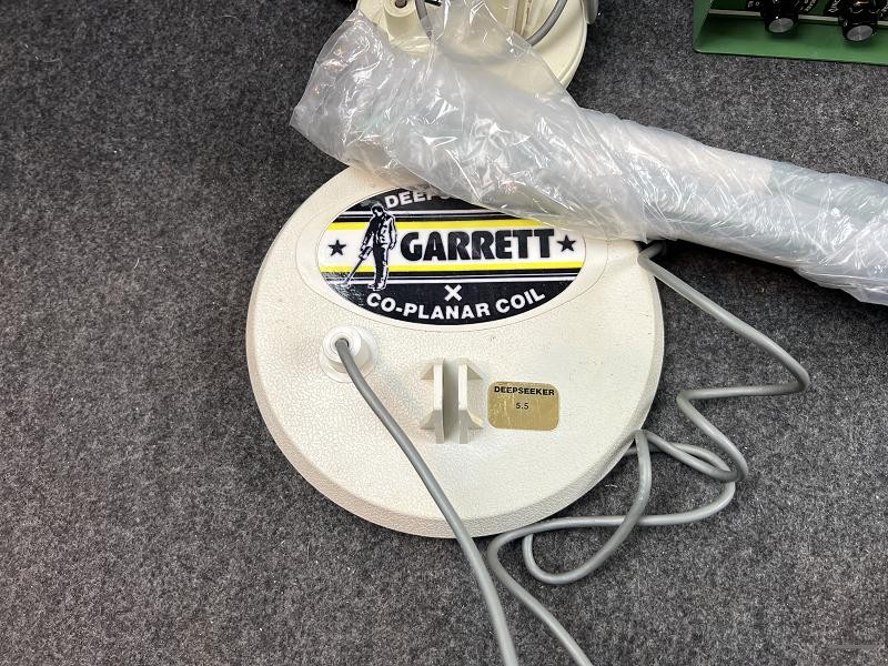 Garrett Electronis ADS VLF/TR Deepseeker Metal Detector- Very Nice Shape