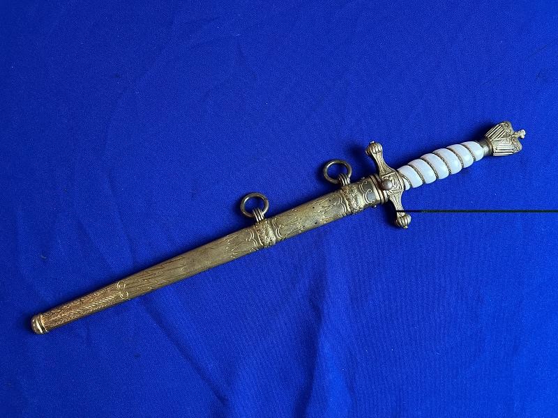 WWII GERMAN KRIEGSMARINE U-BOAT OFFICER DRESS DAGGER