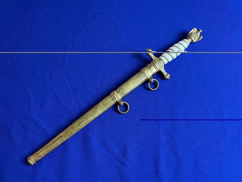 WWII GERMAN KRIEGSMARINE U-BOAT OFFICER DRESS DAGGER