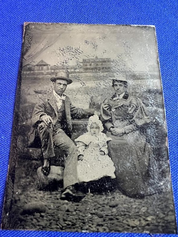 AWESOME 6th PLATE TINTYPE IMAGE PHOTO OF A COUPLE WITH CHILD ALL DRESSED UP