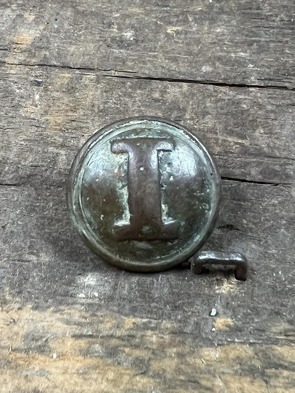 BEAUTIFUL DUG CIVIL WAR CONFEDERATE CAST I INFANTRYMAN'S COAT BUTTON