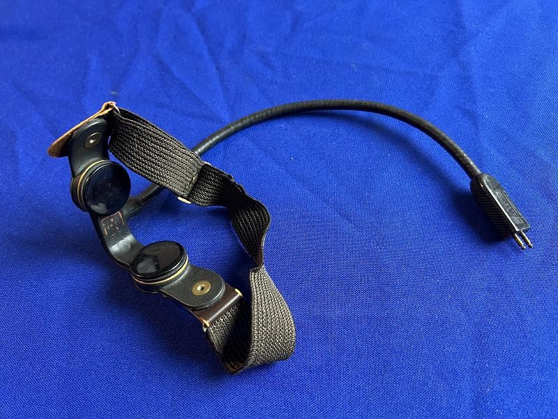Vintage US Army WW2 Shure Brothers T-30-V PL-291 Throat Microphone