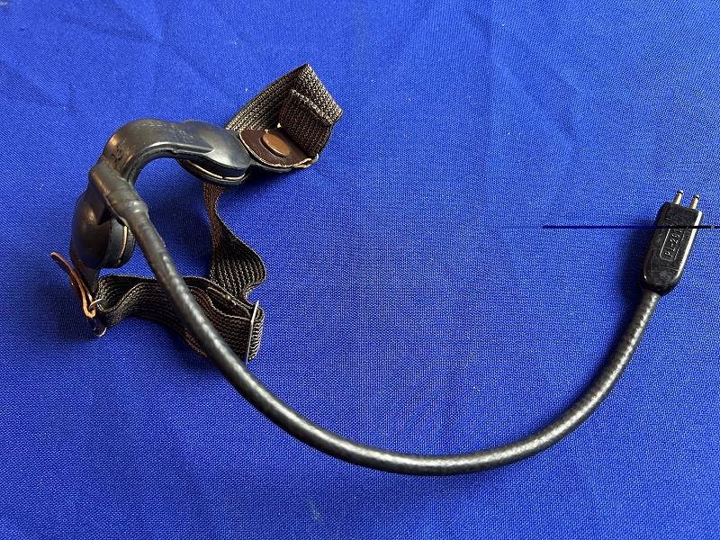 Vintage US Army WW2 Shure Brothers T-30-V PL-291 Throat Microphone