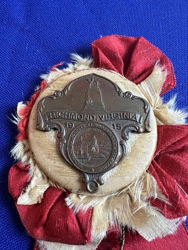 1915 UNITED CONFEDERATE VETERAN BADGE FOR RICHMOND REUNION