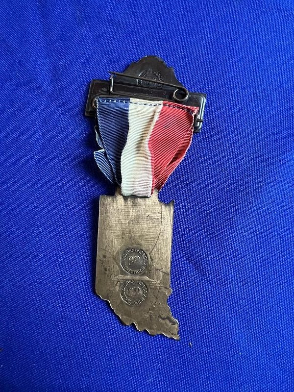 1942 American Legion 24 th Annual Convention Medal Indiana War Memorial