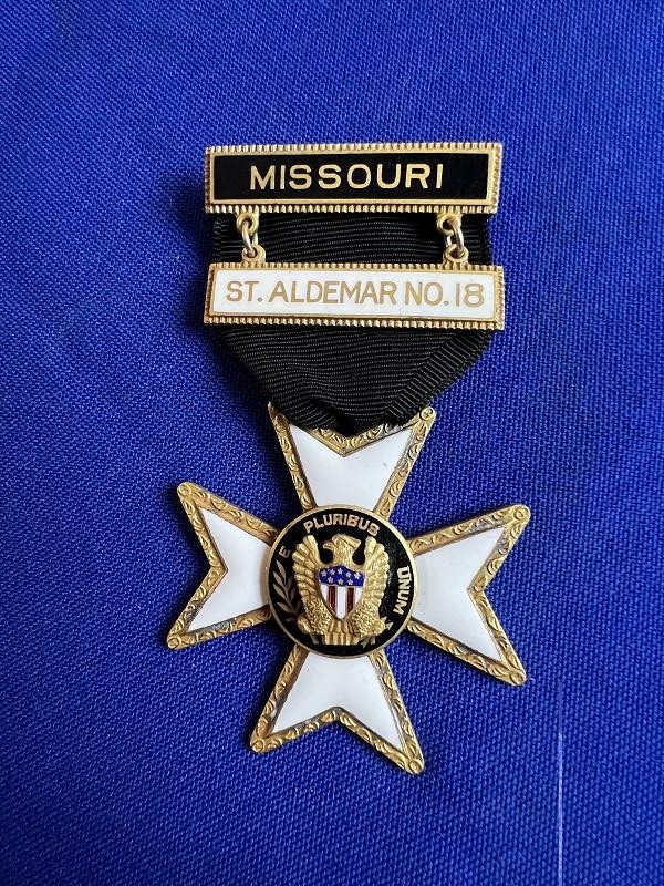 Missouri St. Aldemar NO.18 Masonic Knights Templar Medal
