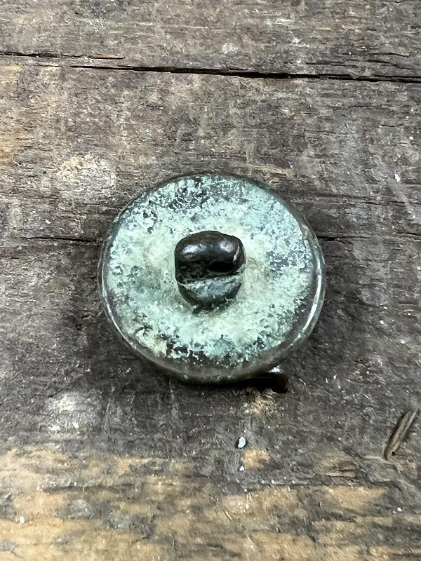 BEAUTIFUL DUG CIVIL WAR CONFEDERATE CAST I INFANTRYMAN'S COAT BUTTON
