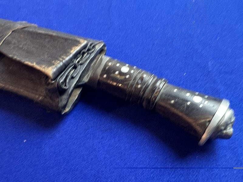 Nepalese Gurkha Long Leaf Kukri Fighting Knife with Scabbard