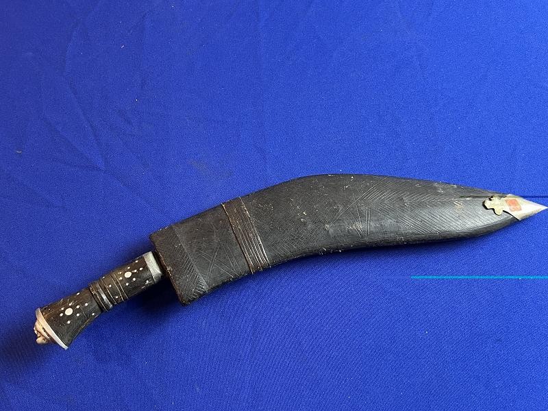 Nepalese Gurkha Long Leaf Kukri Fighting Knife with Scabbard