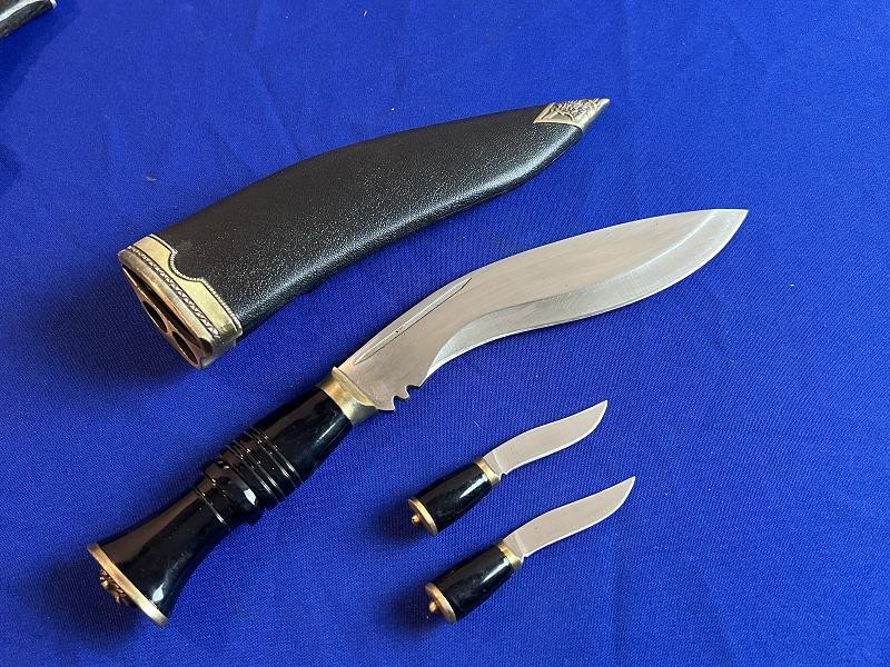 Nepalese Gurkha Kukri Fighting Knife with Scabbard