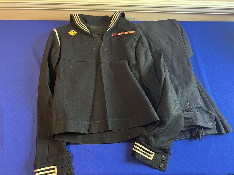 WW2 US NAVY JUMPER WITH PANTS RUPTRURED DUCK WITH BARS UNIFORM