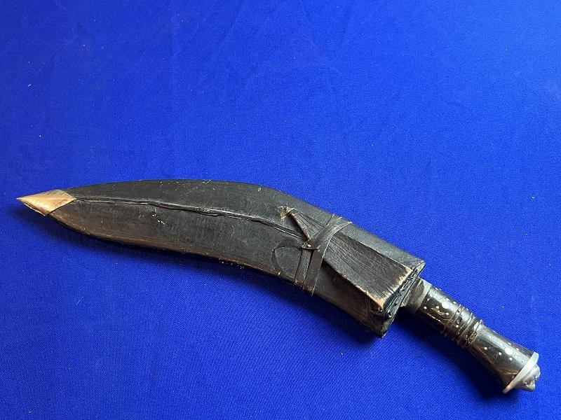 Nepalese Gurkha Long Leaf Kukri Fighting Knife with Scabbard