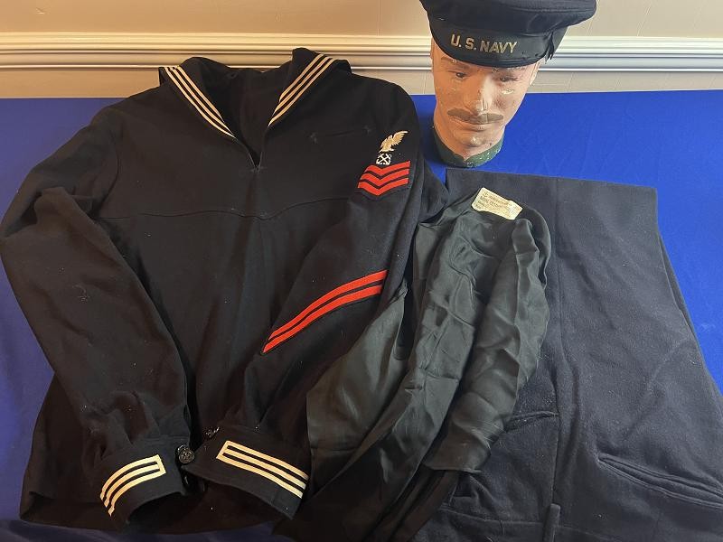WW2 US NAVY JUMPER WITH PANTS UNIFORM WITH DRAGOON LIBERTY CUFFS