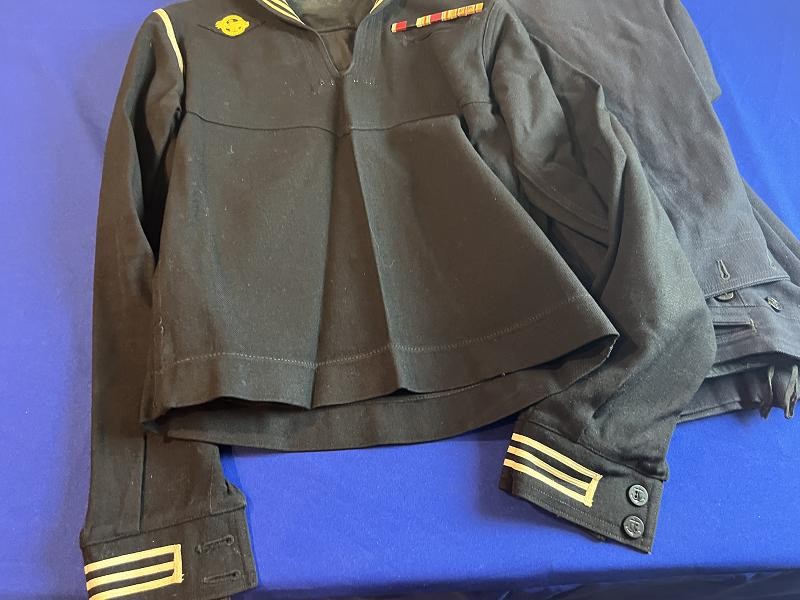 WW2 US NAVY JUMPER WITH PANTS RUPTRURED DUCK WITH BARS UNIFORM