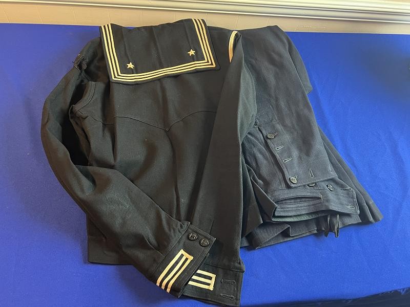 WW2 US NAVY JUMPER WITH PANTS RUPTRURED DUCK WITH BARS UNIFORM